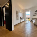 Oro Apartment,