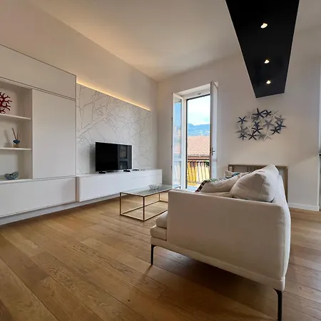 Apartman Oro Apartment,